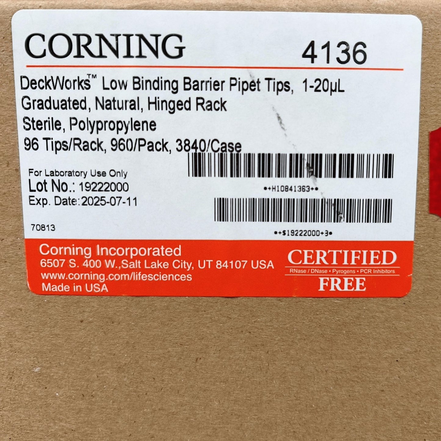 Corning DeckWorks 20μL Low Binding Hinged Rack Barrier Tips, Overpack of 4 Cases (4136)