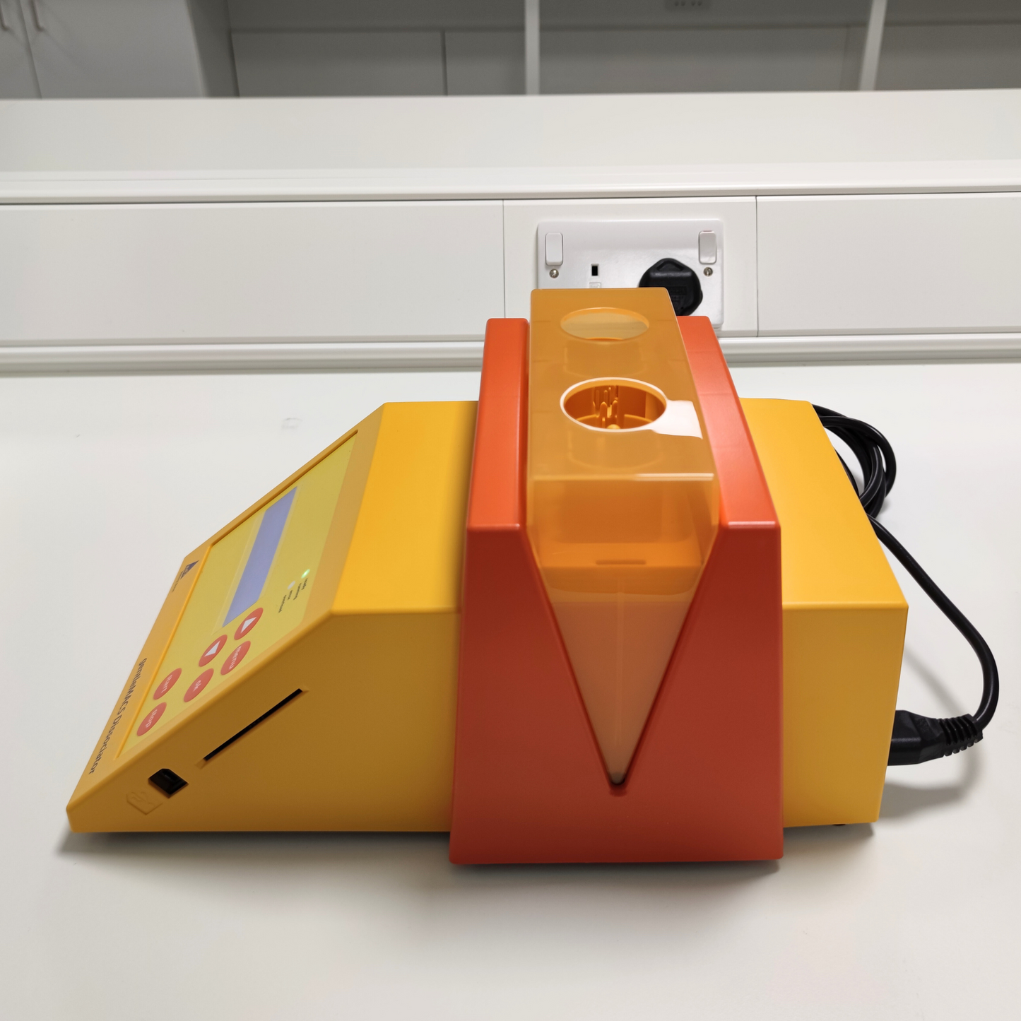 gentleMACS Dissociator 2022 (130-093-235)