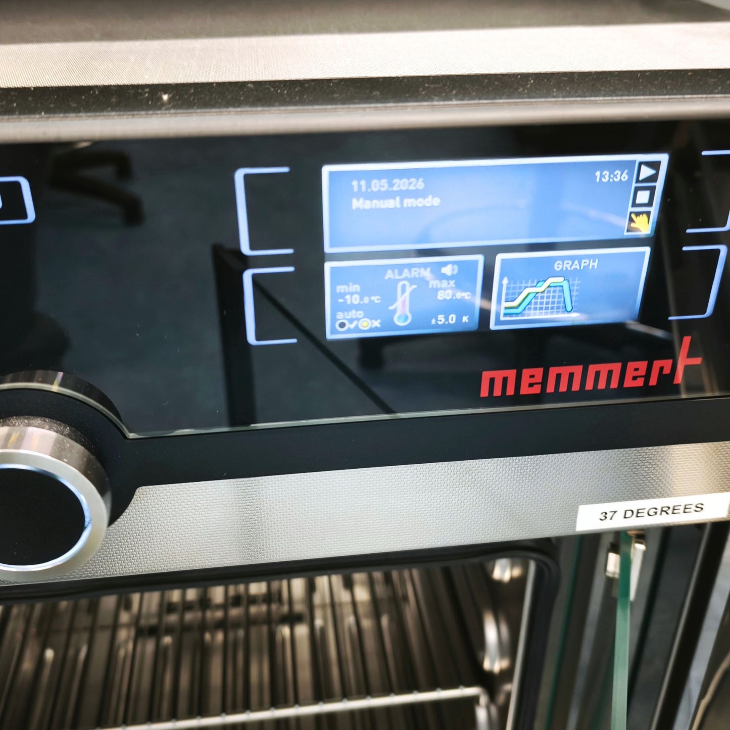 Memmert™ IPP Refrigerated Incubator with Peltier Cooling and Twin Display, 53 L, Stainless Steel