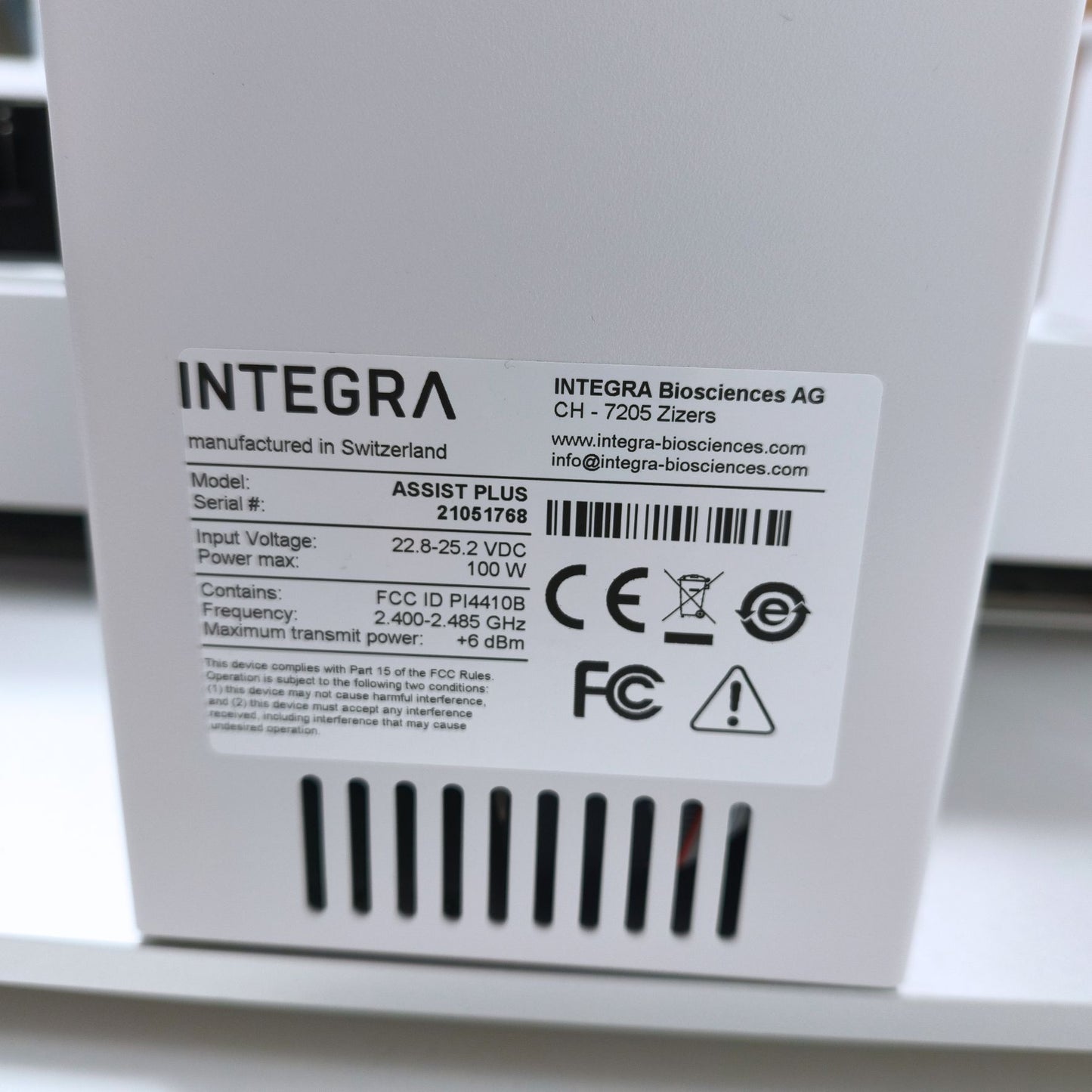 Integra ASSIST PLUS Pipetting Robot with 10x Pipettes & Accessories