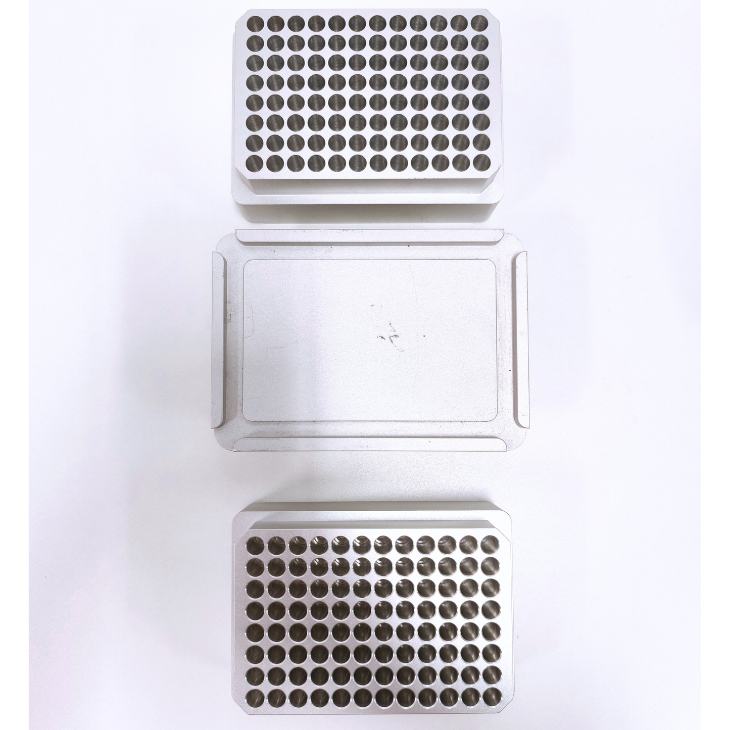 Eppendorf HeatSealer S100 + Plate Adapters + Sealing Foil